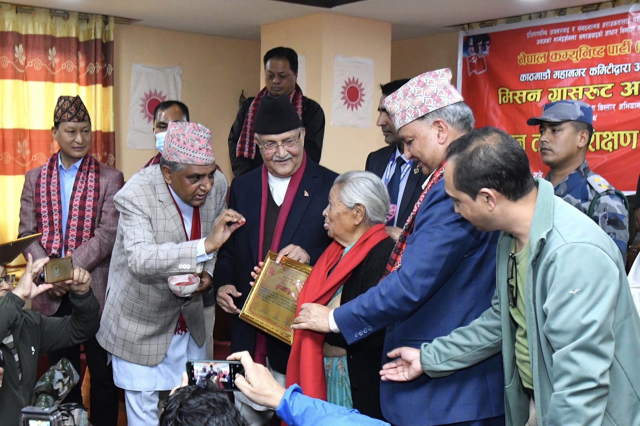 नेपाल असफल राष्ट्र बन्ने खतरा देखियो: एमाले अध्यक्ष ओली